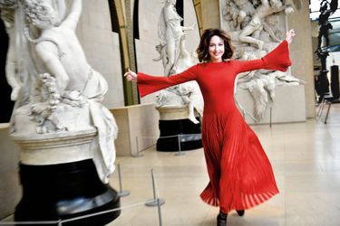 Au musée d’Orsay, terrasse Seine – celle des statues –, le 27 décembre. Cette ancienne danseuse classique ne pouvait manquer l’exposition &quot;Degas à l’Opéra&quot;.