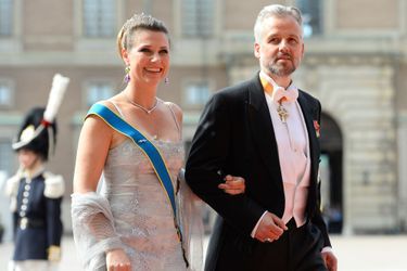 Ari Bhen avec sa femme la princesse Märtha Louise de Norvège au mariage du prince Carl Philip de Suède et de Sofia Hellqvist à Stockholm, le 13 juin 2015 