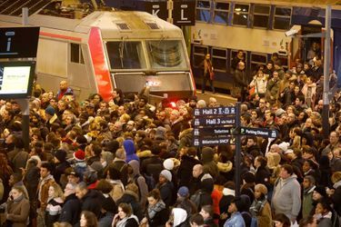 Gare de Lyon, Paris, le 12 décembre. 