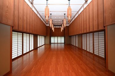 Hall dans la nouvelle demeure de l'empereur Naruhito du Japon et de l'impératrice Masako à Tokyo, le 14 juillet 2021