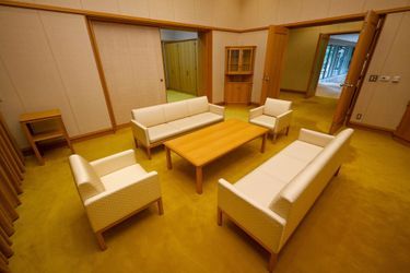 Lieu de repos donnant sur une chambre d'invités dans la nouvelle demeure de l'empereur Naruhito du Japon et de l'impératrice Masako à Tokyo, le 14 juillet 2021