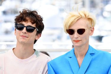 Timothée Chalamet et Tilda Swinton au photocall du film «The French Dispatch» lors du 74e Festival de Cannes le 13 juillet 2021