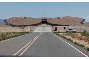 L&#039;événement a lieu au Spaceport America, une base spatiale construite dans le désert du Nouveau-Mexique, à moins de 100 km au nord de la petite ville de Las Cruces.