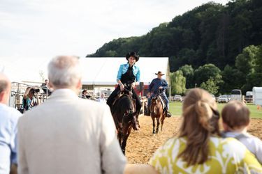 Le prince Charles de Luxembourg avec sa maman la princesse Stéphanie, à Ettelbruck, le 2 juillet 2021