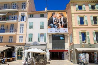 « Baisers de cinéma », une exposition photo exceptionnelle à découvrir du 6 juillet au 13 octobre 2021 dans les rues de Cannes.