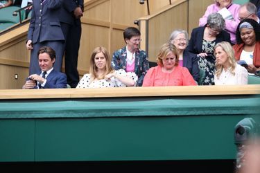 La princesse Beatrice d&#039;York avec son mari Edoardo Mapelli Mozzi et la comtesse Sophie de Wessex au tournoi de Wimbledon à Londres, le 8 juillet 2021