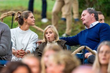 La princesse Madeleine de Suède et Christopher O'Neill avec leur fille aînée la princesse Leonore, sur l'île d'Öland, le 10 juillet 2021