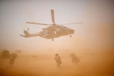 Un hélicoptère militaire français au Mali. Image d&#039;illustration. 