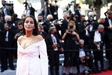Leïla Bekhti à l&#039;ouverture du 74e Festival de Cannes pour la montée des marches du film «Annette», le 6 juillet 2021