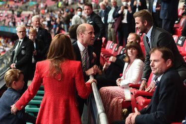 William et Kate avec le prince George (et ici David Beckham) lors du match Angleterre-Allemagne lors de l&#039;Euro 2020 au stade de Wembley à Londres le 29 juin 2021