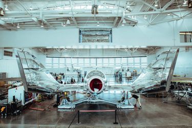 La navette &quot;VSS Unity&quot; au spatioport de Las Cruces, en 2020. Le premier vol suborbital, avec deux pilotes à son bord, a été effectué en 2018.