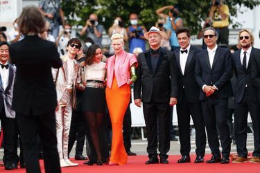 L'équipe du film «The French Dispatch» sur le tapis rouge du 74e Festival de Cannes pour la montée des marches le 12 juillet 2021