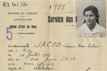 Le document de 1942 où Simone Veil a été identifiée comme "israélite" par la police française.