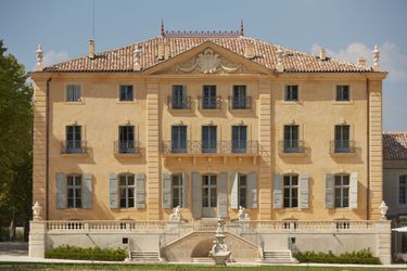 Au Château de Fonscolombe, au Puy-Sainte-Réparade.