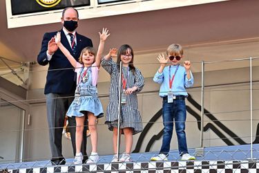 Le prince Jacques et la princesse Gabriella de Monaco avec le prince Albert II et Kaia Rose Wittstock à Monaco, le 8 mai 2021
