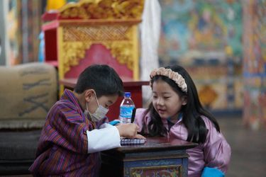 Le prince héritier du Bhoutan Jigme Namgyel dans l’est du royaume, en mars-avril 2021