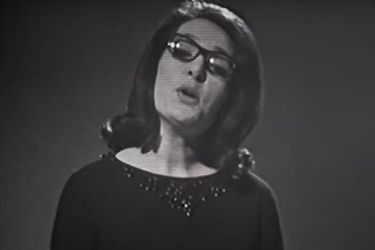 Nana Mouskouri a représenté le Luxembourg en 1963 