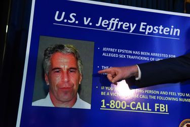 Lors d&#039;une conférence de presse à New York, le 8 juillet, après l&#039;arrestation de Jeffrey Epstein.