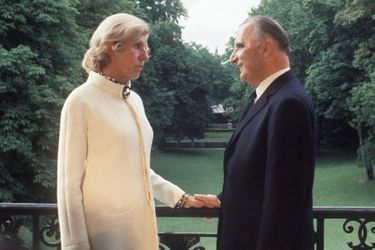 Georges Pompidou et son épouse Claude, le 20 juin 1969, au premier jour de son entrée à l&#039;Elysée après son élection. 