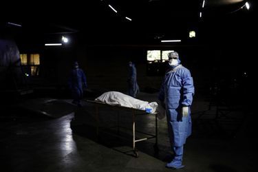 Au total, 15,9 millions de personnes ont été contaminées depuis le début de la pandémie. 