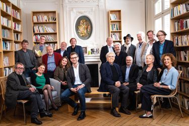 Les écrivains ont été réunis à la Maison des écrivains et de la littérature, autrefois celle des frères Goncourt. 