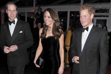 William, Kate et Harry à la cérémonie The Sun Military Awards en décembre 2011