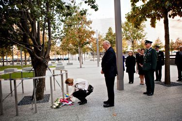 La reine Sonja et le roi Harald V de Norvège rendent hommage aux victimes des attentats du 11-Septembre, le 21 octobre 2011 à New York