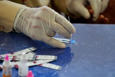 Test de VIH au Pakistan.
