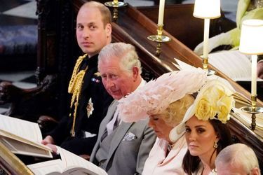 Le prince William, le prince Charles, Camilla la duchesse de Cornouailles et Kate Middleton au mariage des Sussex en mai 2018