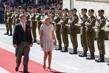 La princesse Alexandra de Luxembourg, avec son petit frère le prince Sébastien, le 23 juin 2016