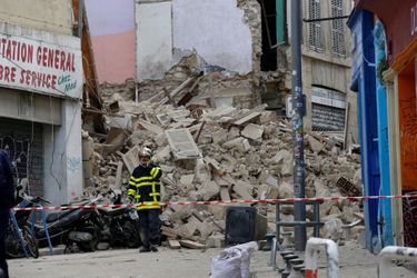En novembre, un immeuble de Marseille s&#039;est effondré. 