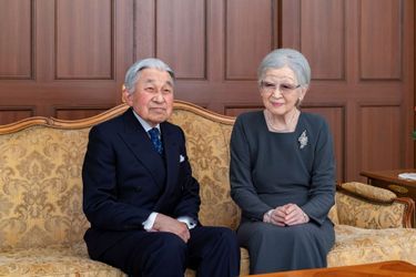 Portrait pour la nouvelle année de l'empereur émérite du Japon Akihito et de l'impératrice émérite Michiko. Photo réalisée à leur domicile à Tokyo, le 2 décembre 2020 et diffusée le 1er janvier 2021
