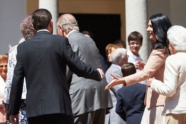 Au premier plan de dos, Jesus Ortiz Alvarez et sa deuxième femme Ana Togores, à Madrid le 20 mai 2015