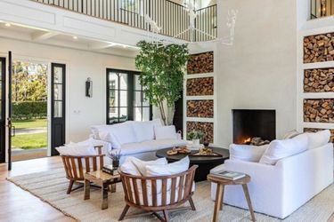 La nouvelle maison de Dakota Johnson et Chris Martin à Malibu, achetée fin 2020 pour 12,5 millions de dollars