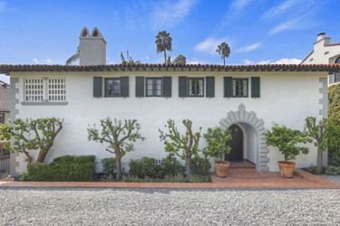 La nouvelle maison de Kristen Stewart à Los Feliz (Los Angeles) acquise début 2021 pour 6 millions de dollars