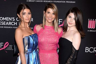 Lori Loughlin avec ses filles Olivia Jade Giannulli et Isabella Rose Giannulli à Beverly Hills, le 28 février 2019