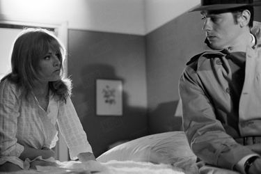 Nathalie et Alain Delon sur le tournage du film le "Samouraï" de Jean-Pierre Melville, en juillet 1967.