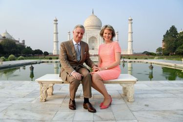 La reine Mathilde et le roi des Belges Philippe au Taj Mahal à Agra en Inde, le 6 novembre 2017