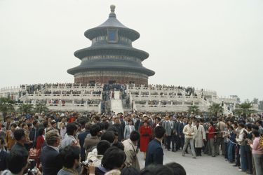 La reine Elizabeth II d'Angleterre et le prince Philip à Pékin, en octobre 1986