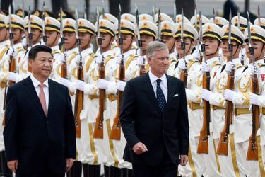 Le roi des Belges Philippe avec le président chinois à Pékin, le 23 juin 2015