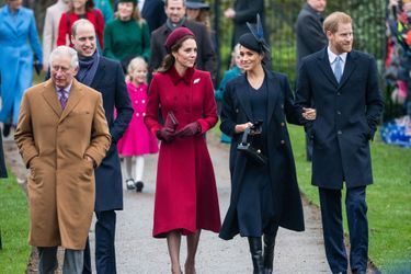 William, Kate, Meghan et Harry avec la famille royale lors de la messe de Noël à Sandringham le 25 décembre 2018