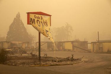 'Oak Park Motel a été détruit par les flammes du Beachie Creek Fire à l'est de Salem, dans l'Oregon.