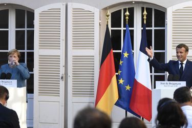 Angela Merkel et Emmanuel Macron lors d'une conférence de presse au Fort de Brégançon le 20 août 2020