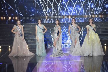 Les 5 finalistes au concours Miss France 2021
