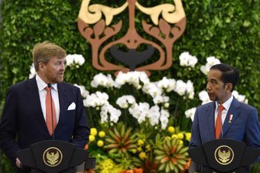 Le roi Willem-Alexander des Pays-Bas et le président indonésien Joko Widodo à Jakarta, le 10 mars 2020