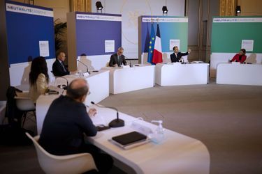 Emmanuel Macron à l'Elysée le 12 décembre, pour une visioconférence à l'occasion du cinquième anniversaire de l'Accord de Paris sur le climat.