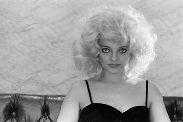 Nina Hagen métamorphosée en Marilyn Monroe pour Paris Match, en octobre 1980. 