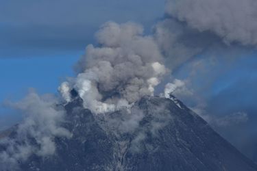 Au moins 4 éruptions en 15 jours pour le Sinabung. 