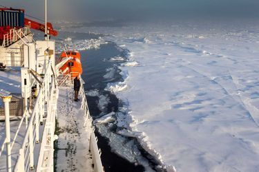 Le brise-glaces Polarstern a parcouru au total 3.400 km en zigzag en 389 jours. Il est revenu lundi du pôle Nord après avoir constaté l'ampleur du réchauffement climatique en Arctique.