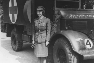 La princesse Elizabeth d&#039;Angleterre (futur reine Elizabeth II), en 1945